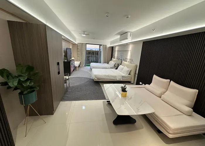 Spacious Near Of Dreams, Airport, Moa, Okada, Ayala Malls, And Solaire Casino With Free 5 Pool Access Apartamento *