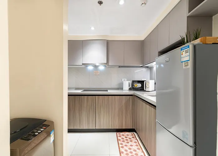 Spacious Near Of Dreams, Airport, Moa, Okada, Ayala Malls, And Solaire Casino With Free 5 Pool Access * Manila